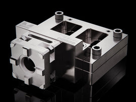 MaxxMacro (System 3R) 54 Manual QuickChuck Chuck with Horizontal RSM Mounting Plate 1