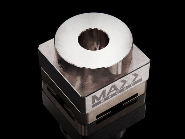 MaxxMacro Culata redonda de acero inoxidable 54 soporte .750"